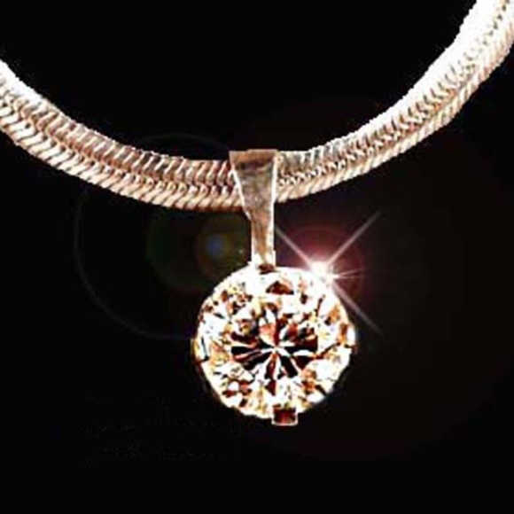8 carat CUBIC ZIRCONIA NECKLACE, ITALIAN STERLING SILVER FLAT CHAIN 17 INCHES - Picture 1 of 4